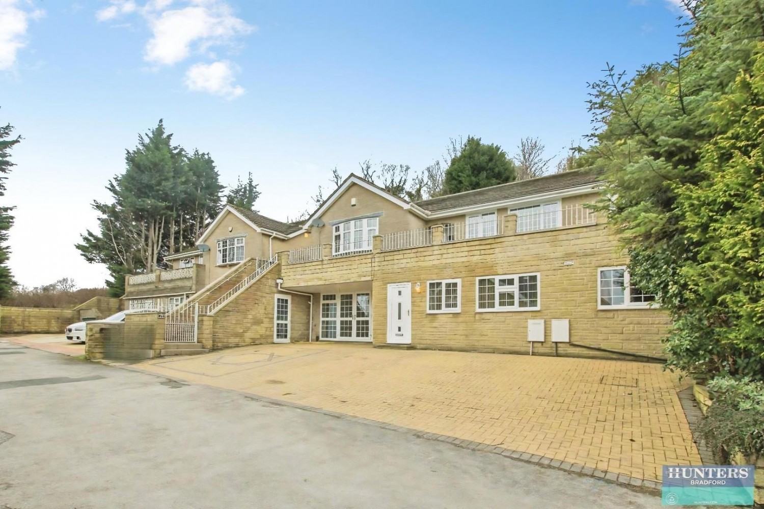 Hazel Walk Bradford, BD9 6AH