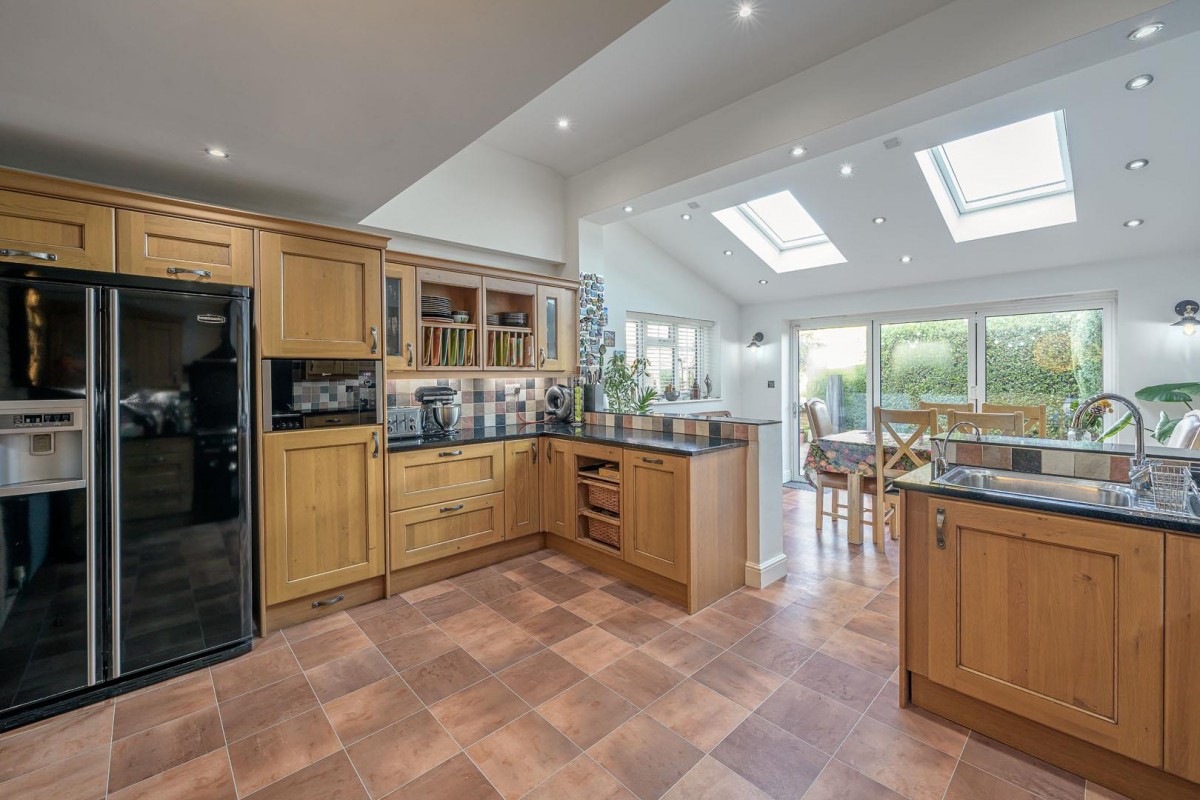 High House, Middlefield Lane, Hagley, DY9 0PY