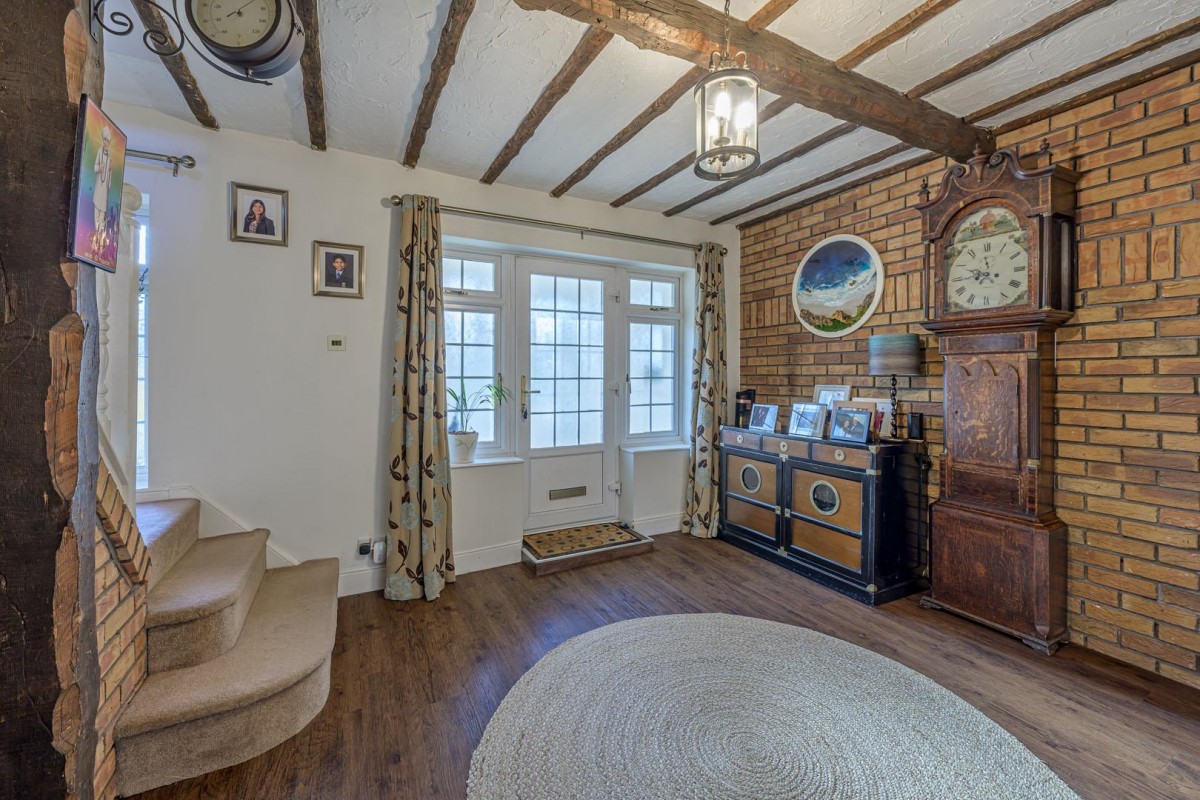 High House, Middlefield Lane, Hagley, DY9 0PY