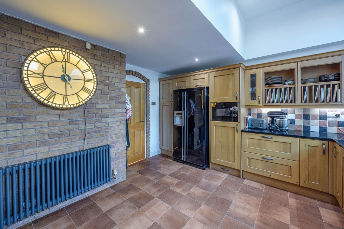 High House, Middlefield Lane, Hagley, DY9 0PY