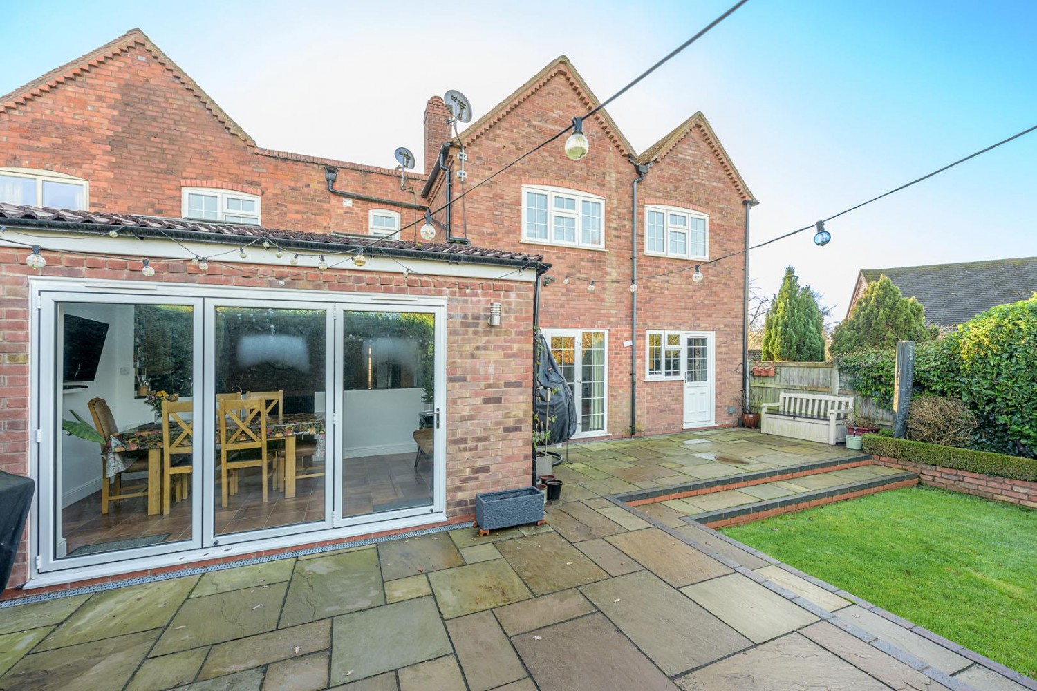 High House, Middlefield Lane, Hagley, DY9 0PY