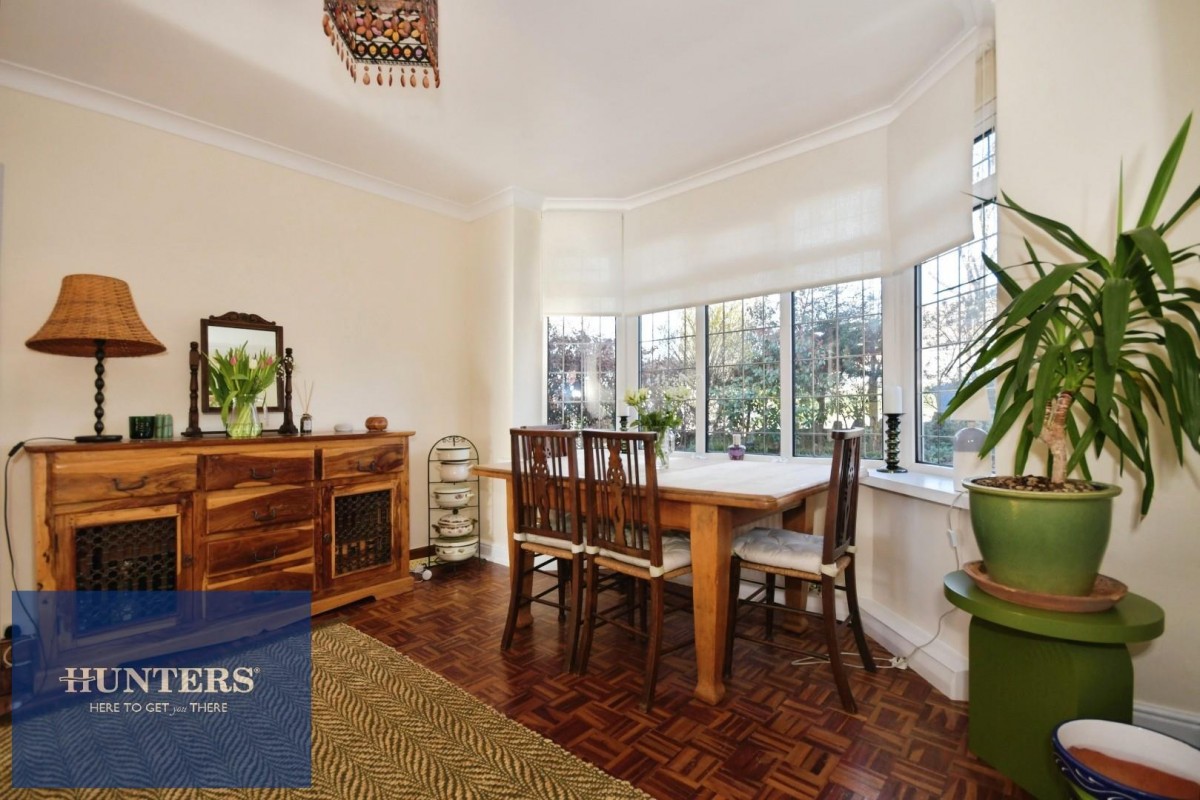 Langer Lane, Chesterfield, S40 2JJ