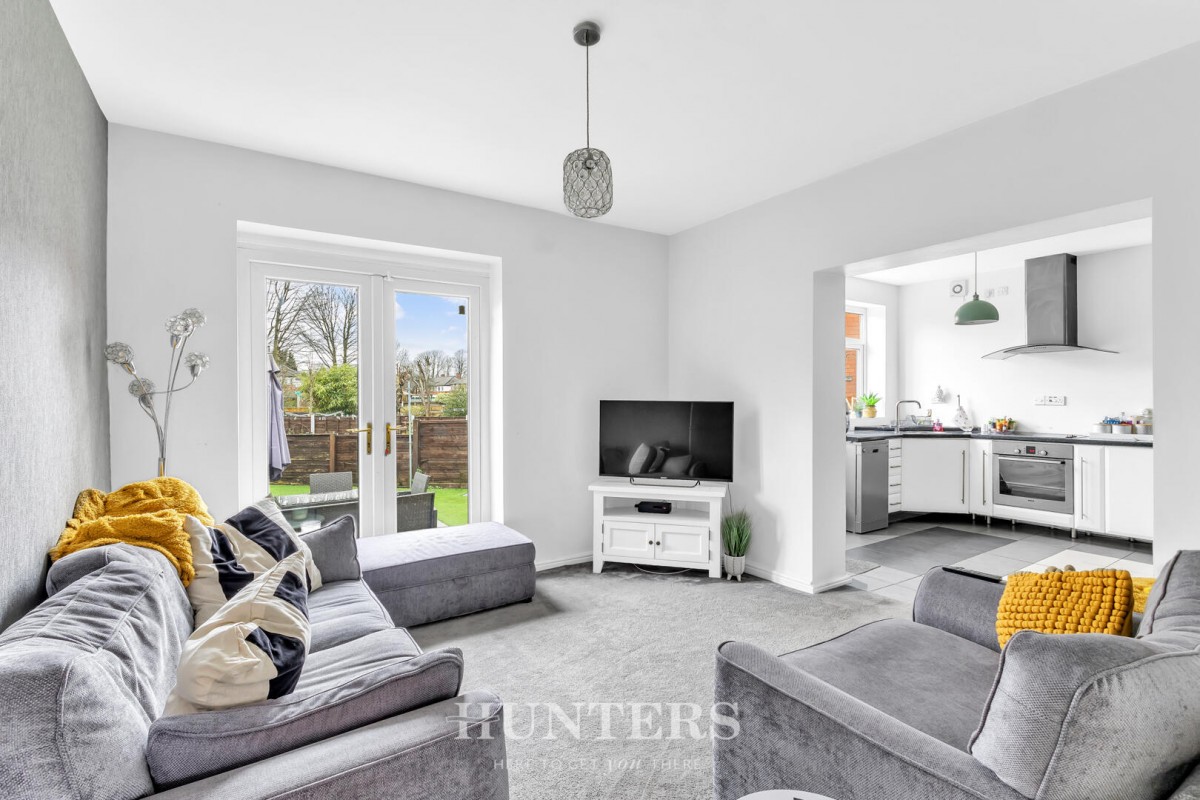 Larchview Road, Middleton, Manchester, M24