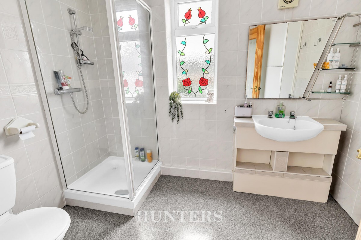 Larchview Road, Middleton, Manchester, M24