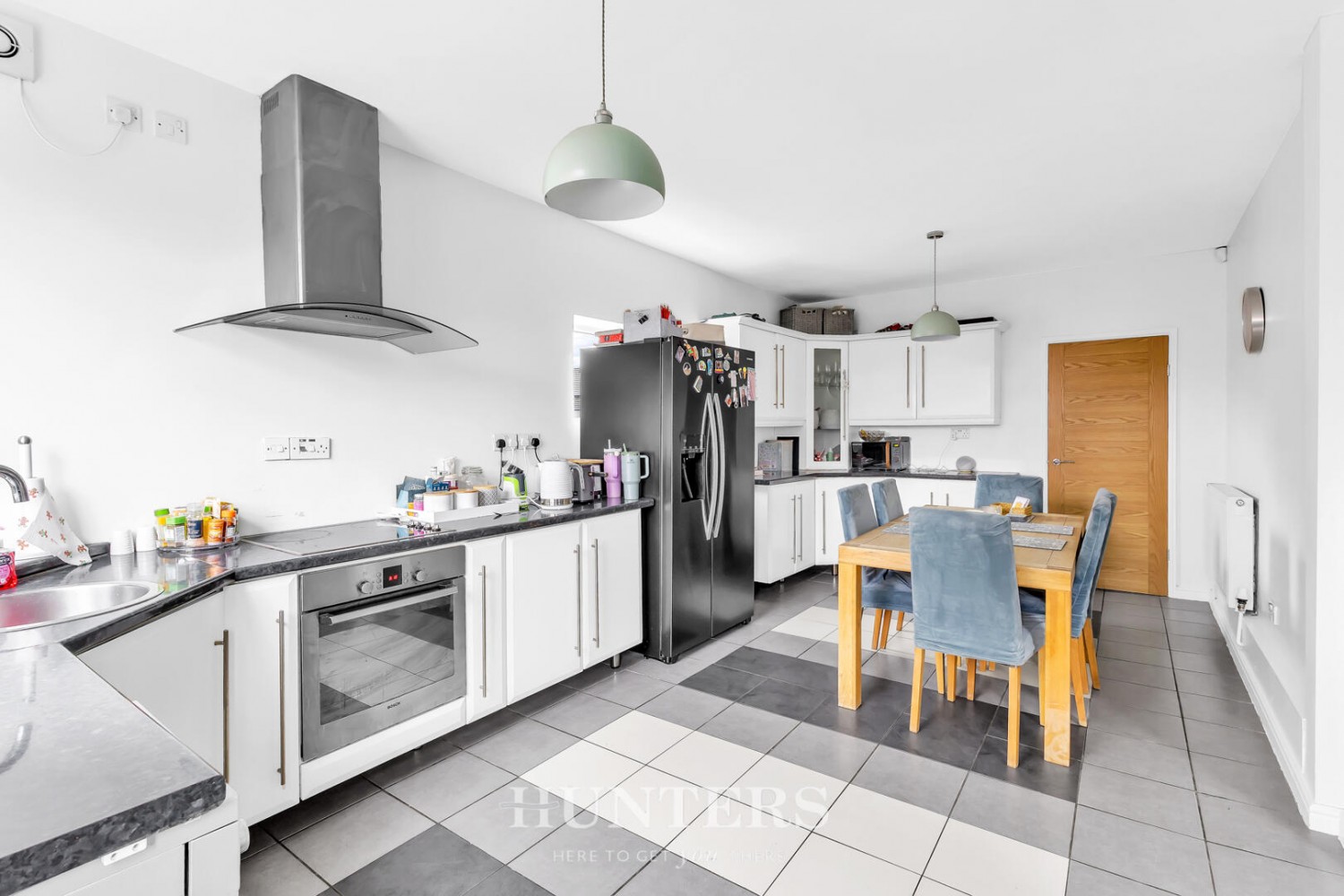 Larchview Road, Middleton, Manchester, M24