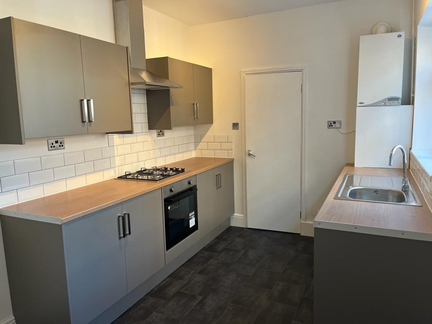 2 bedroom House for sale in Ropery Road, Gainsborough