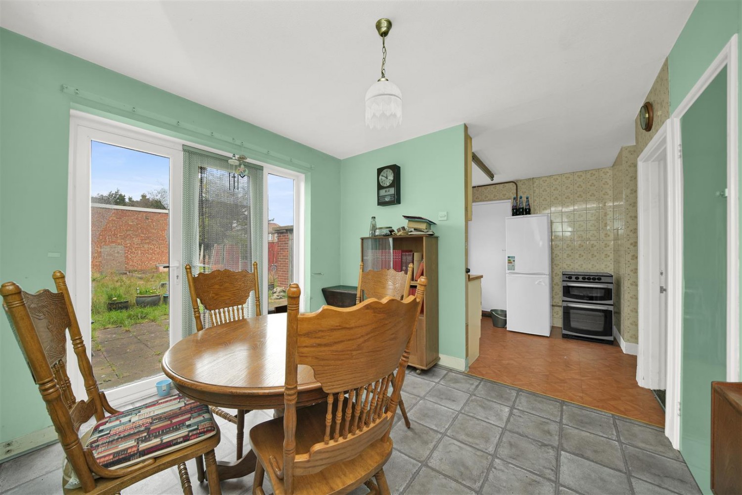 Stanley Avenue, Dagenham, RM8