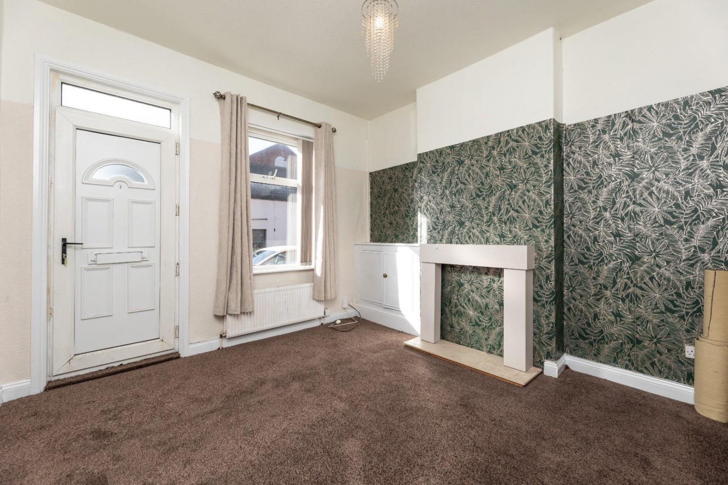 Regent Street, Featherstone, WF7 7EW