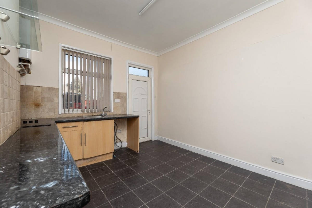 Regent Street, Featherstone, WF7 7EW