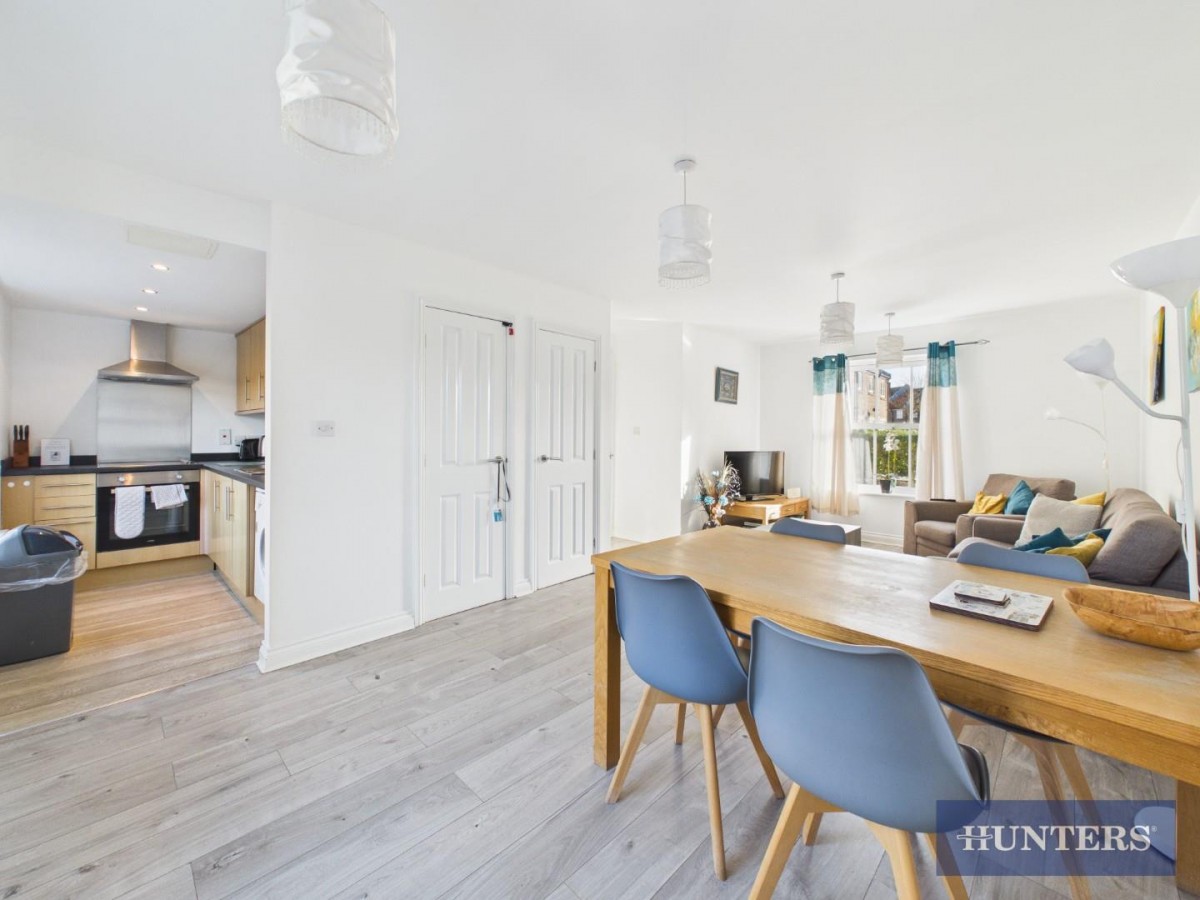 Sunrise Drive, Moor Road, Filey