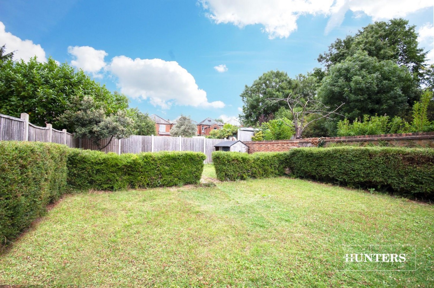 Shoot Up Hill, W. Hampstead Borders, London, NW2