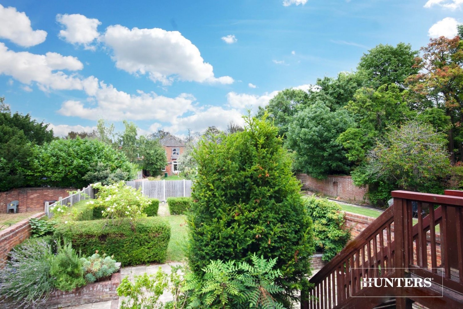 Shoot Up Hill, W. Hampstead Borders, London, NW2