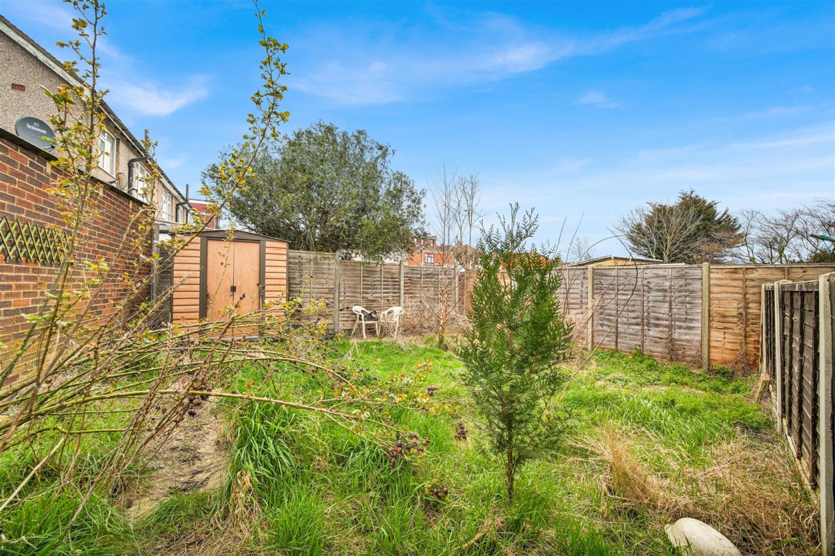 Millbrook Gardens, Chadwell Heath, RM6