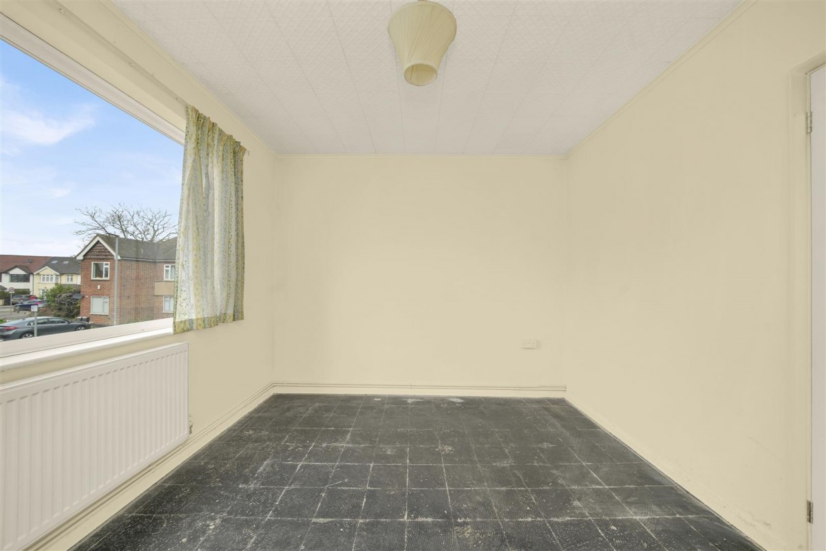 Millbrook Gardens, Chadwell Heath, RM6