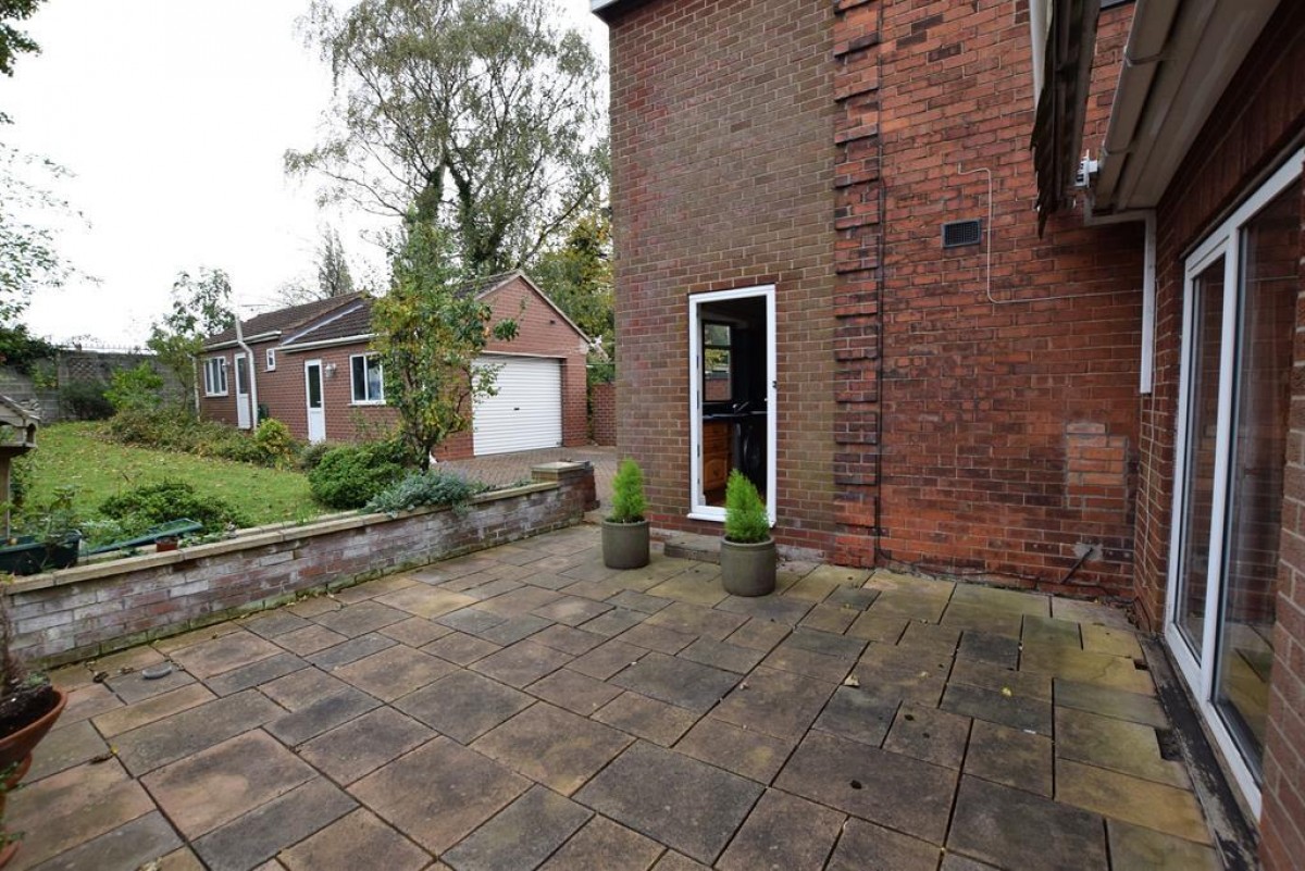 Avenue Vivian, Scunthorpe