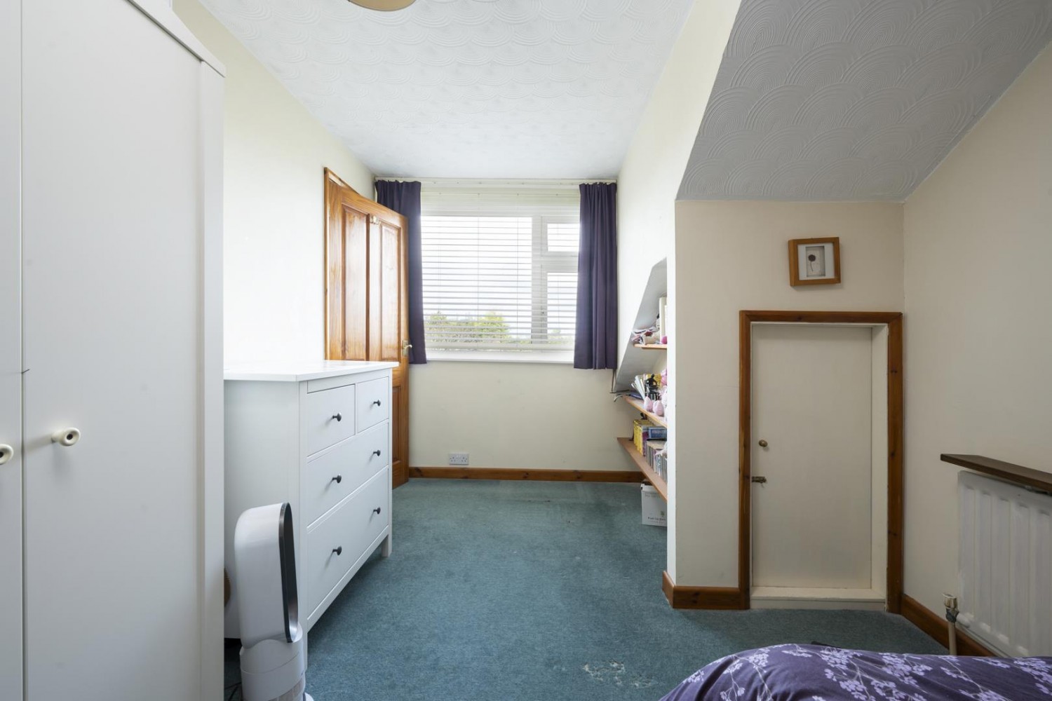 White Oak Drive, Kingswinford, DY6 9QN