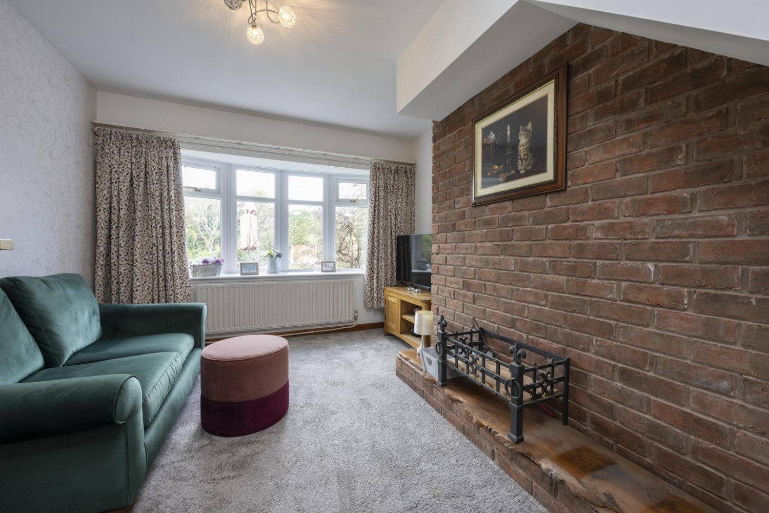 White Oak Drive, Kingswinford, DY6 9QN