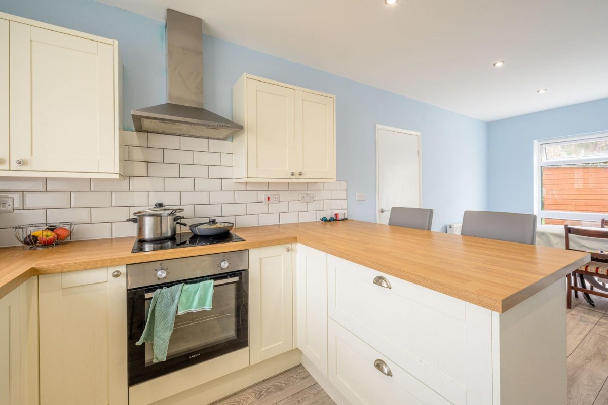 Knightlow Road, Harborne, Birmingham, B17 8PX
