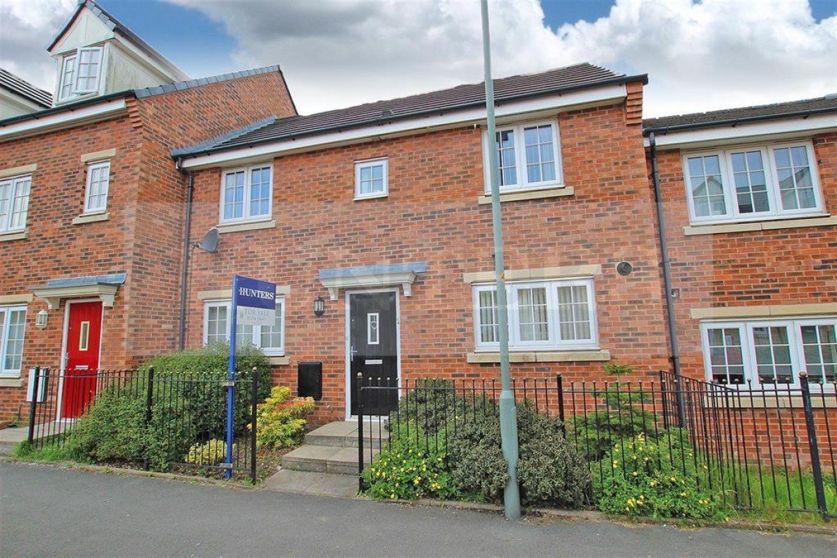 Gifford Way, Darwen, BB3 3BF