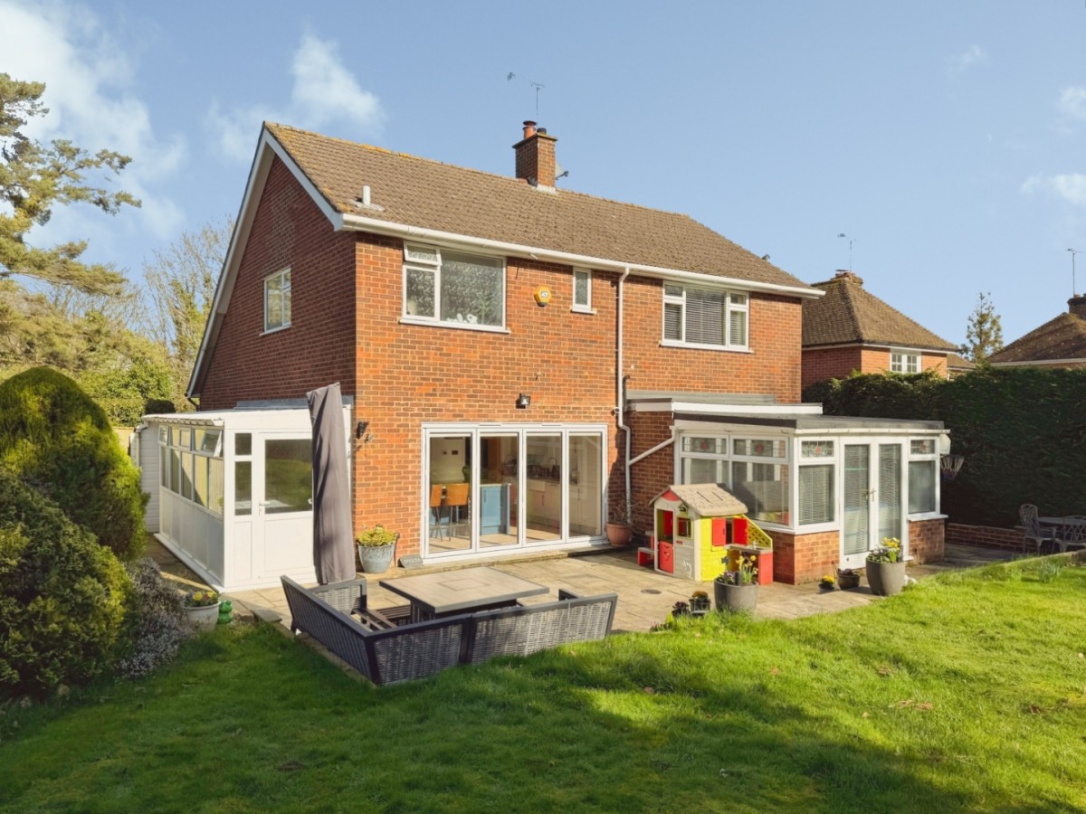 ST. MICHAELS, TENTERDEN