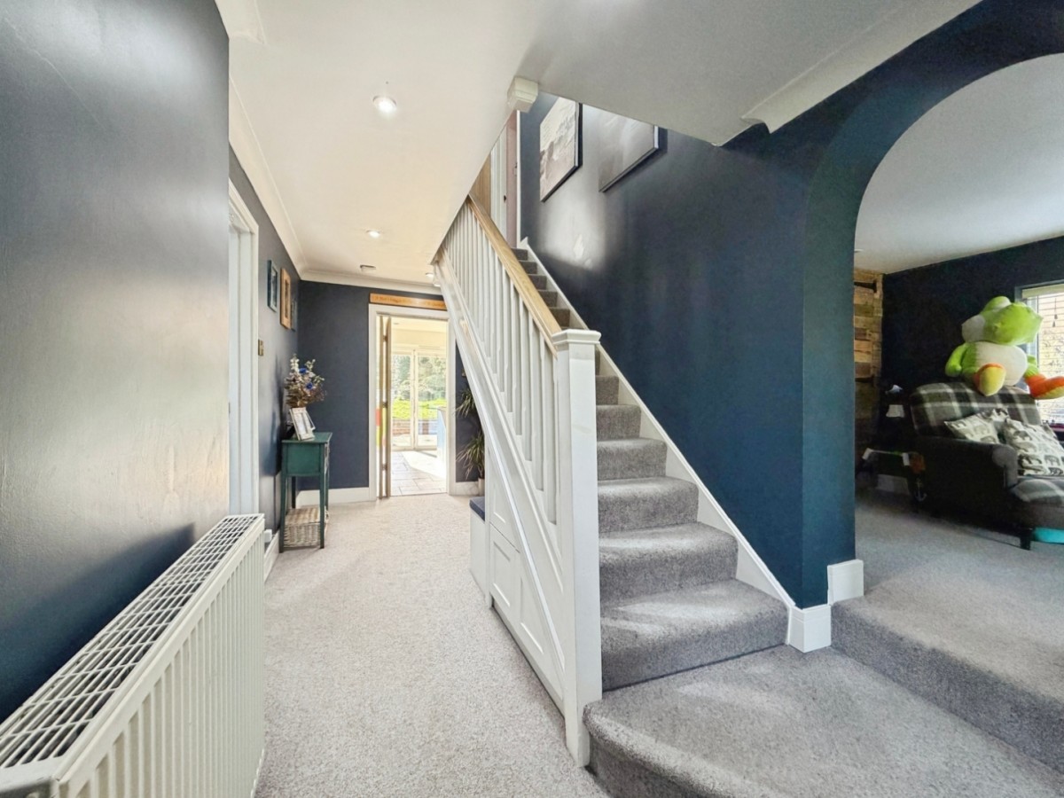 ST. MICHAELS, TENTERDEN