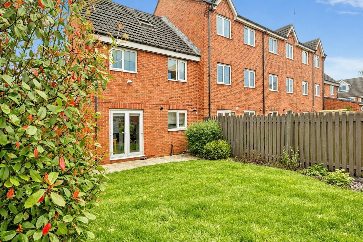 Newlands, Farsley, Pudsey