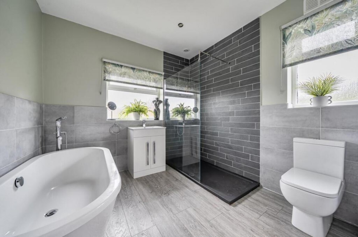 Wynford Avenue, Leeds