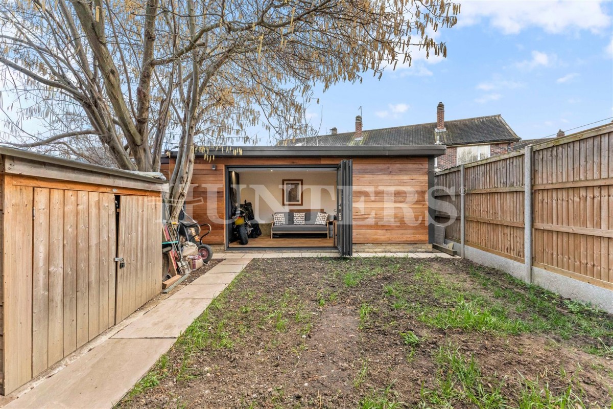 Whitbread Close, London, N17