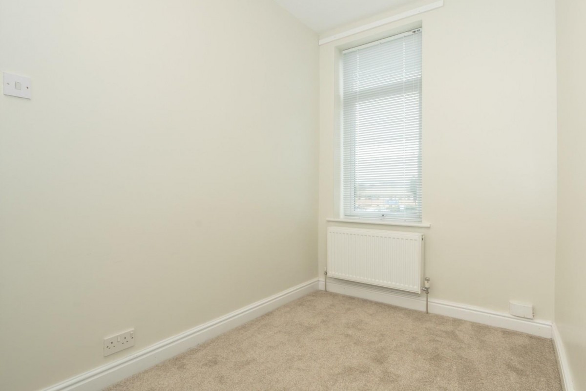 Half Mile Lane, Leeds