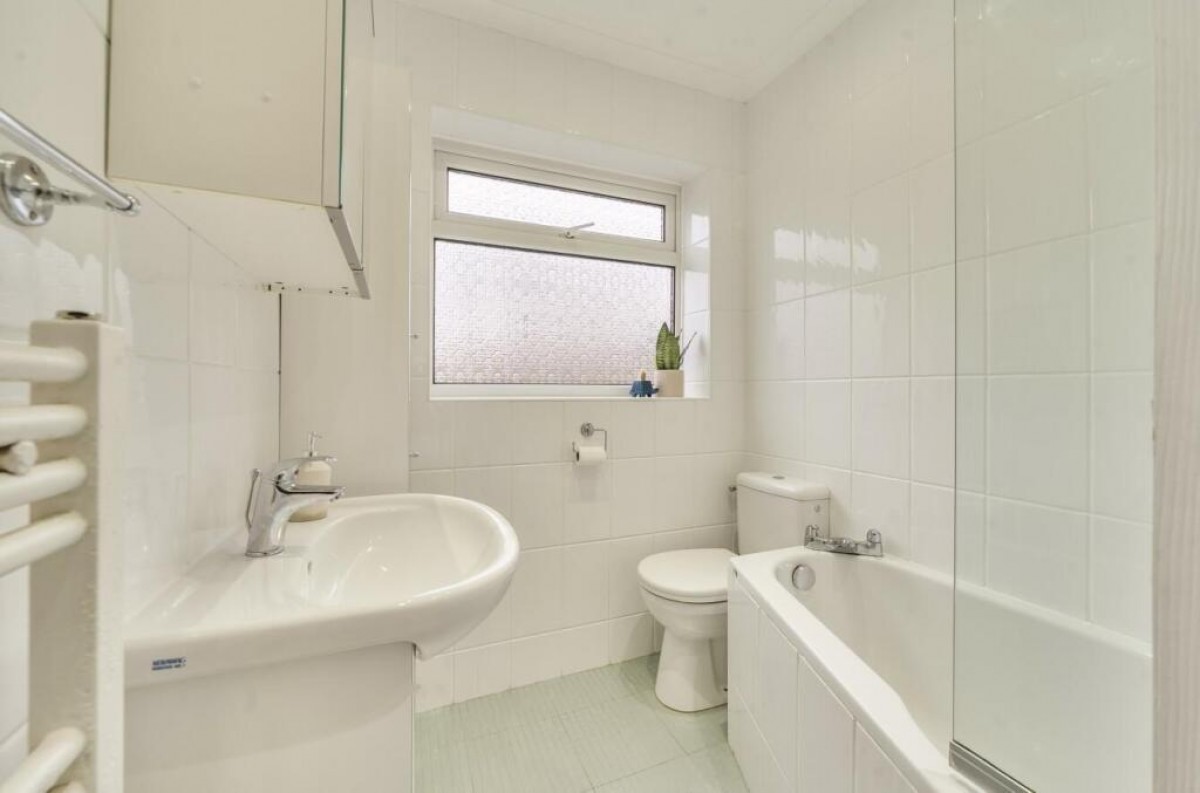 Woodhill Crescent, Leeds