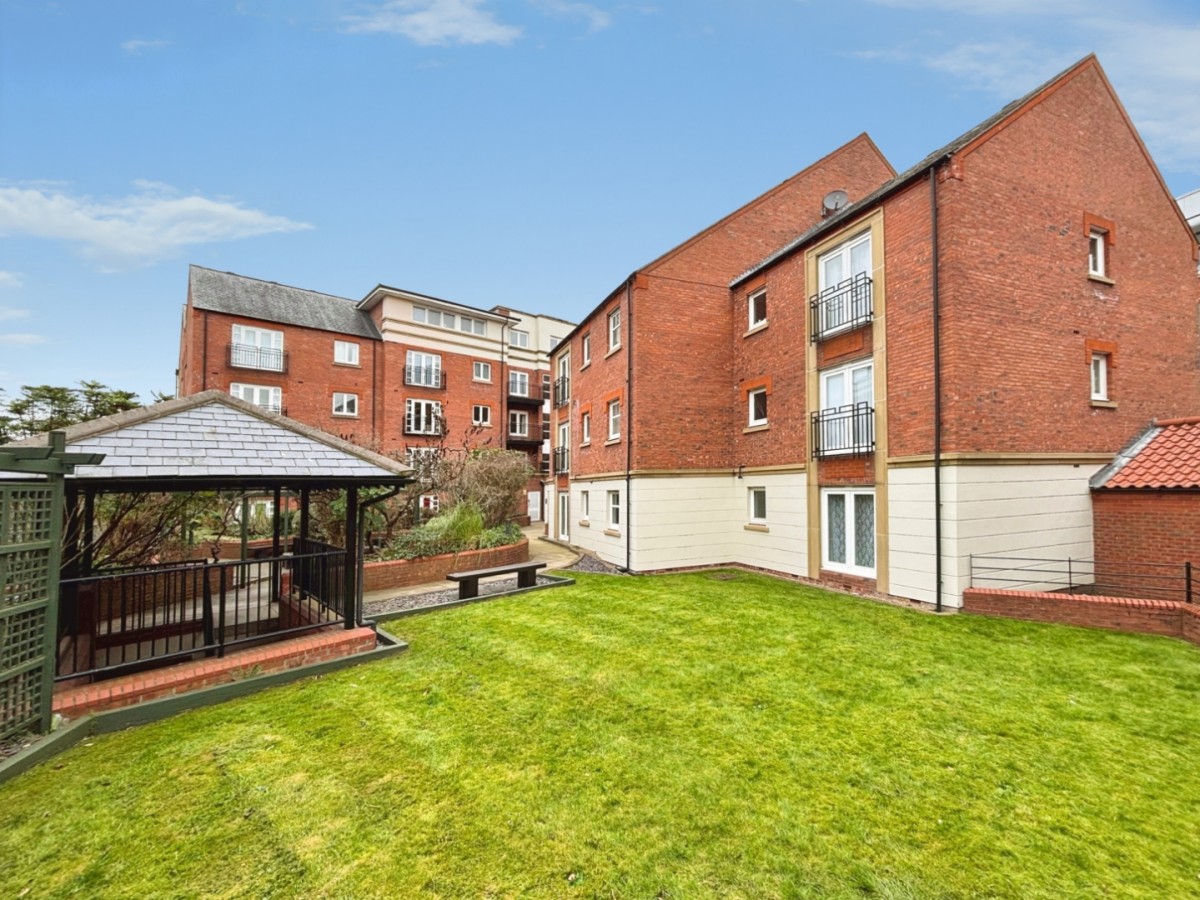 Strand House, Dixon Lane