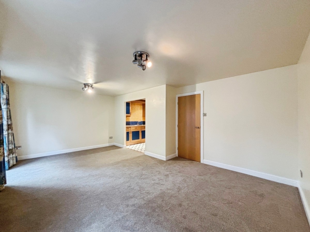 Strand House, Dixon Lane