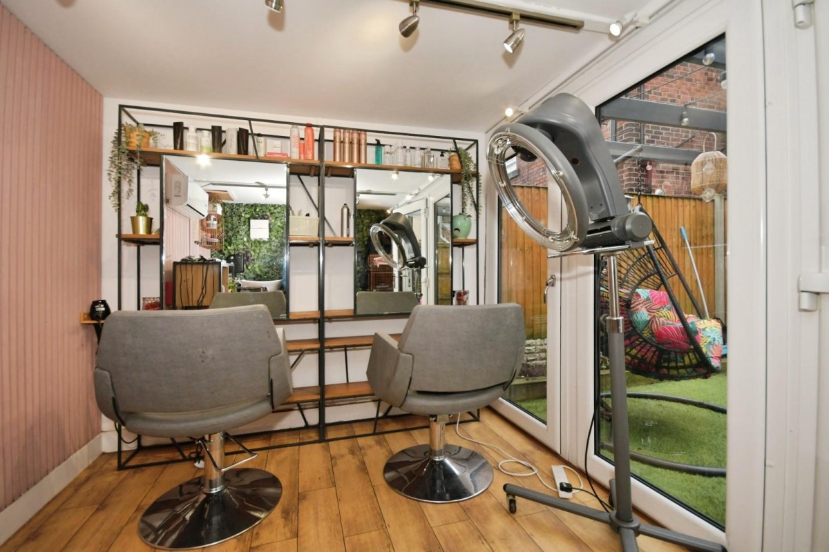 Parkside Road, Hillsborough, S6