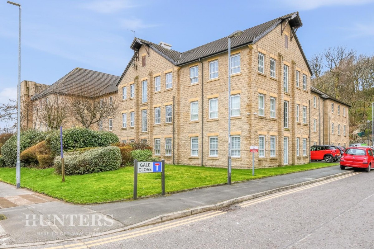 Gale Close, Littleborough, OL15 9EJ