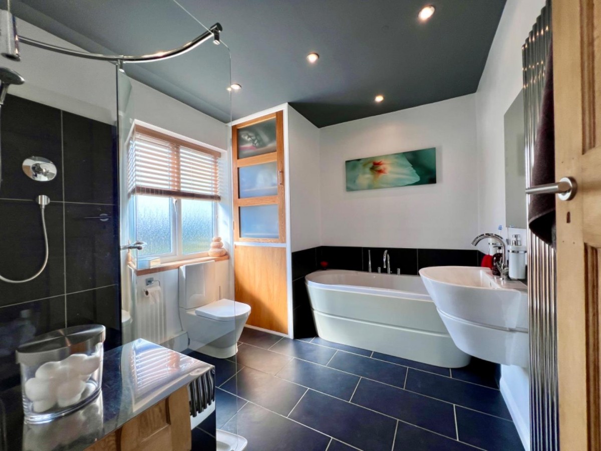 Farmhill Lane, Stroud