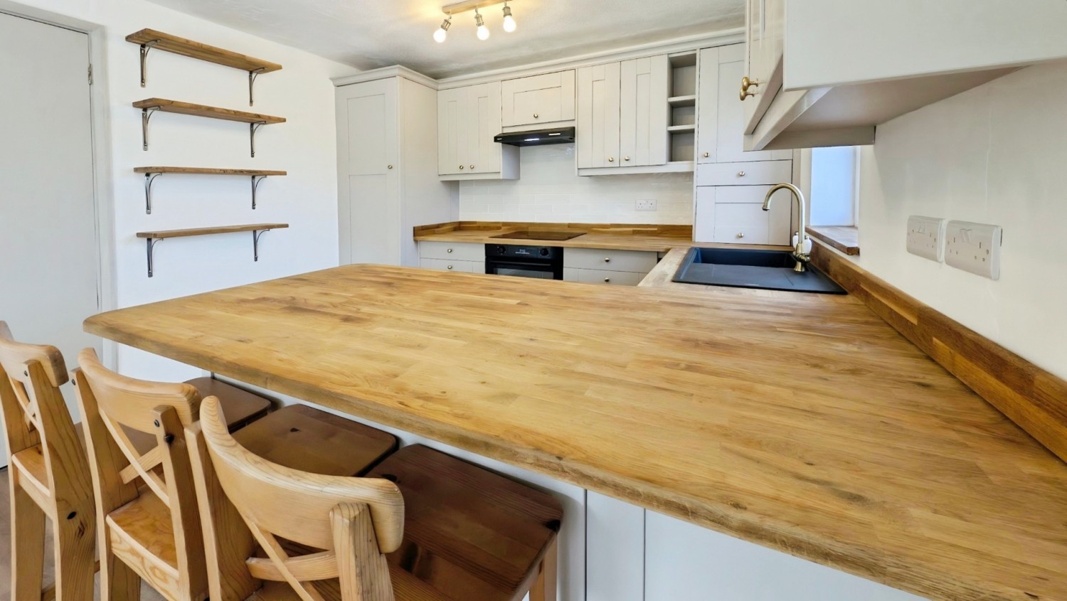 Marina Gardens, Fishponds, Bristol