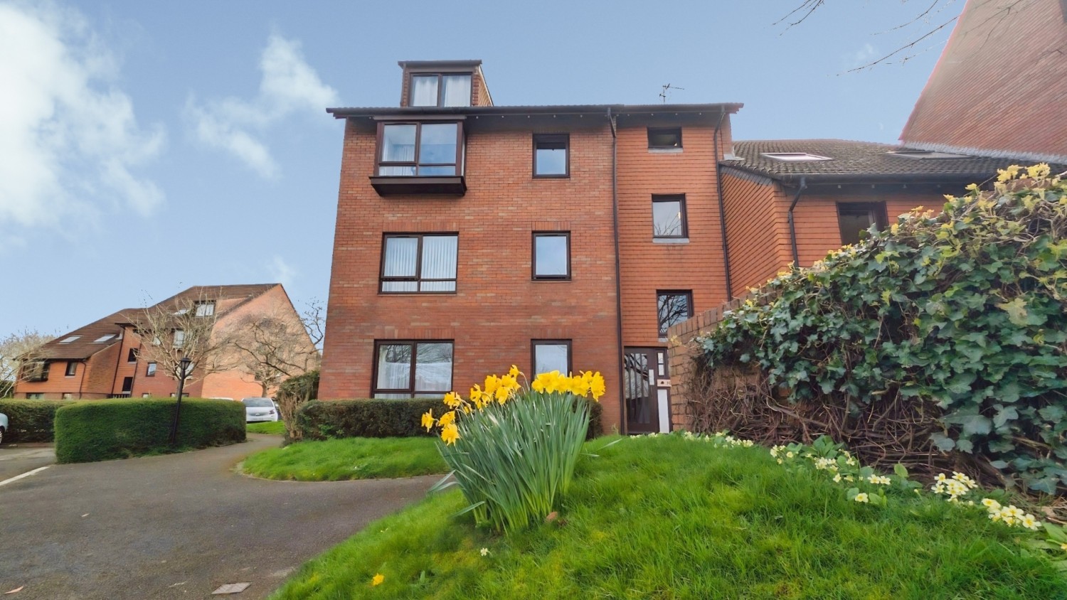 Marina Gardens, Fishponds, Bristol