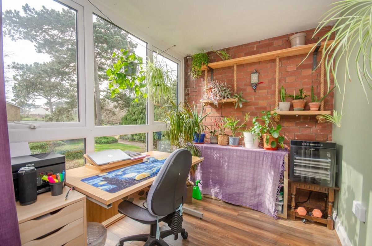 Marlborough Drive, Frenchay, Bristol, BS16 1PW