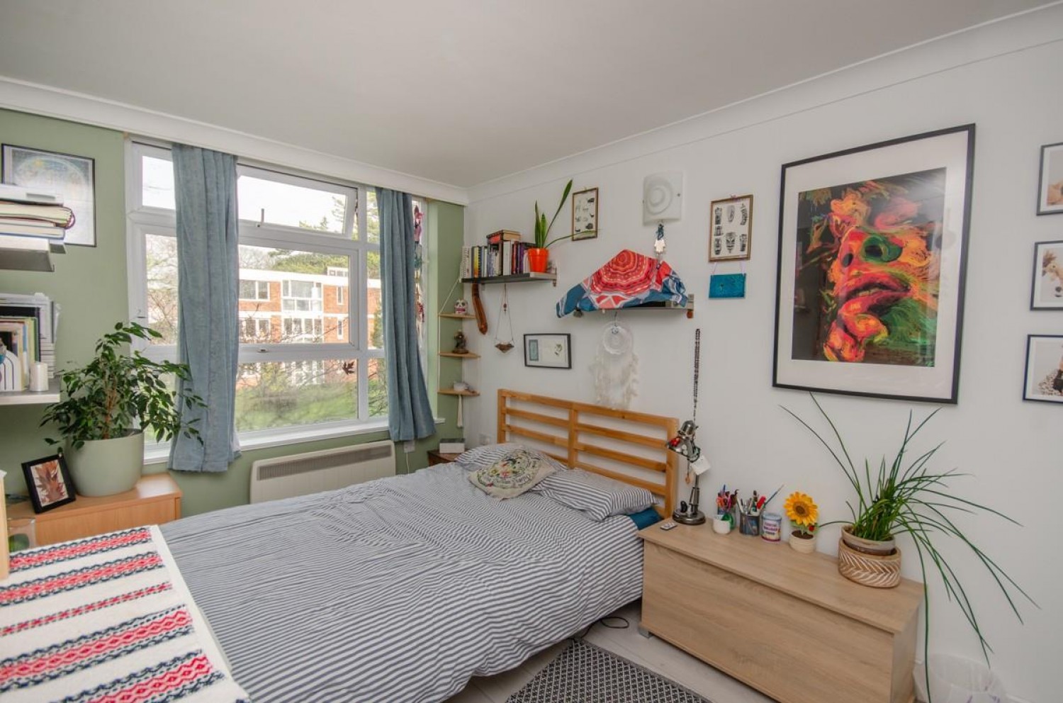 2 bedroom Flat for sale in Marlborough Drive, Frenchay, Bristol, BS16 1PW