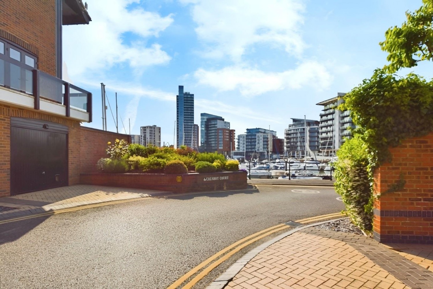 Calshot Court, Ocean Village, SO14