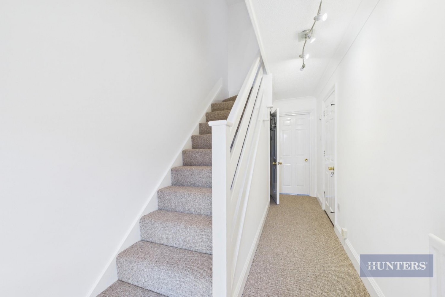 Calshot Court, Ocean Village, SO14