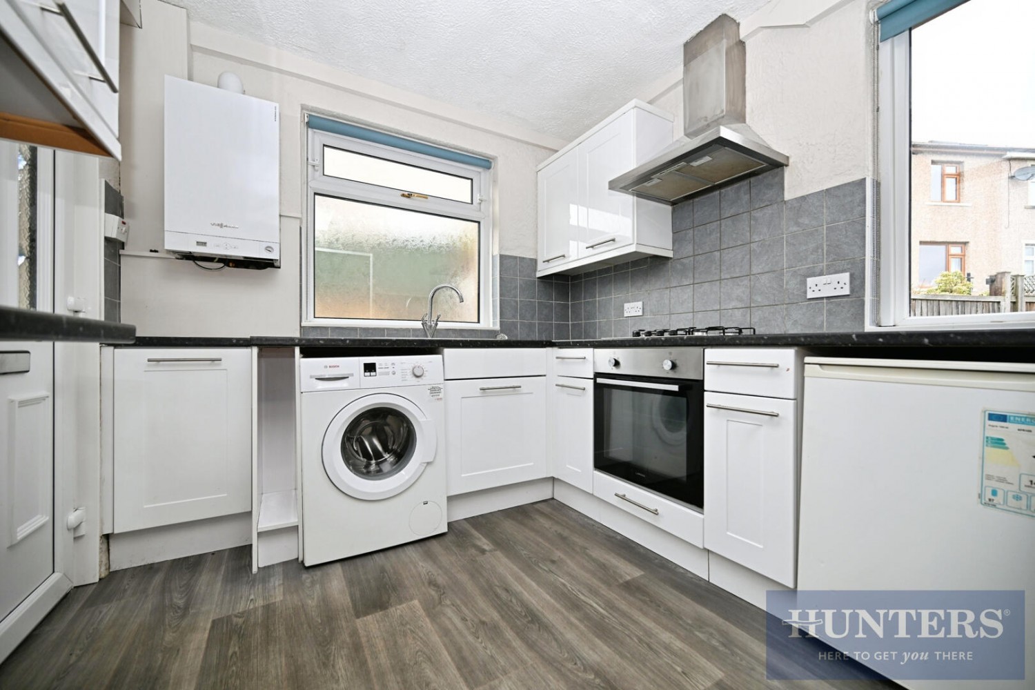 Apperley Road, Apperley Bridge