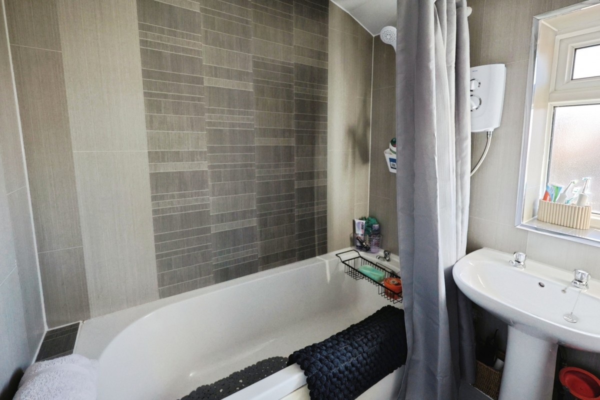 Defoe Crescent, Newton Aycliffe