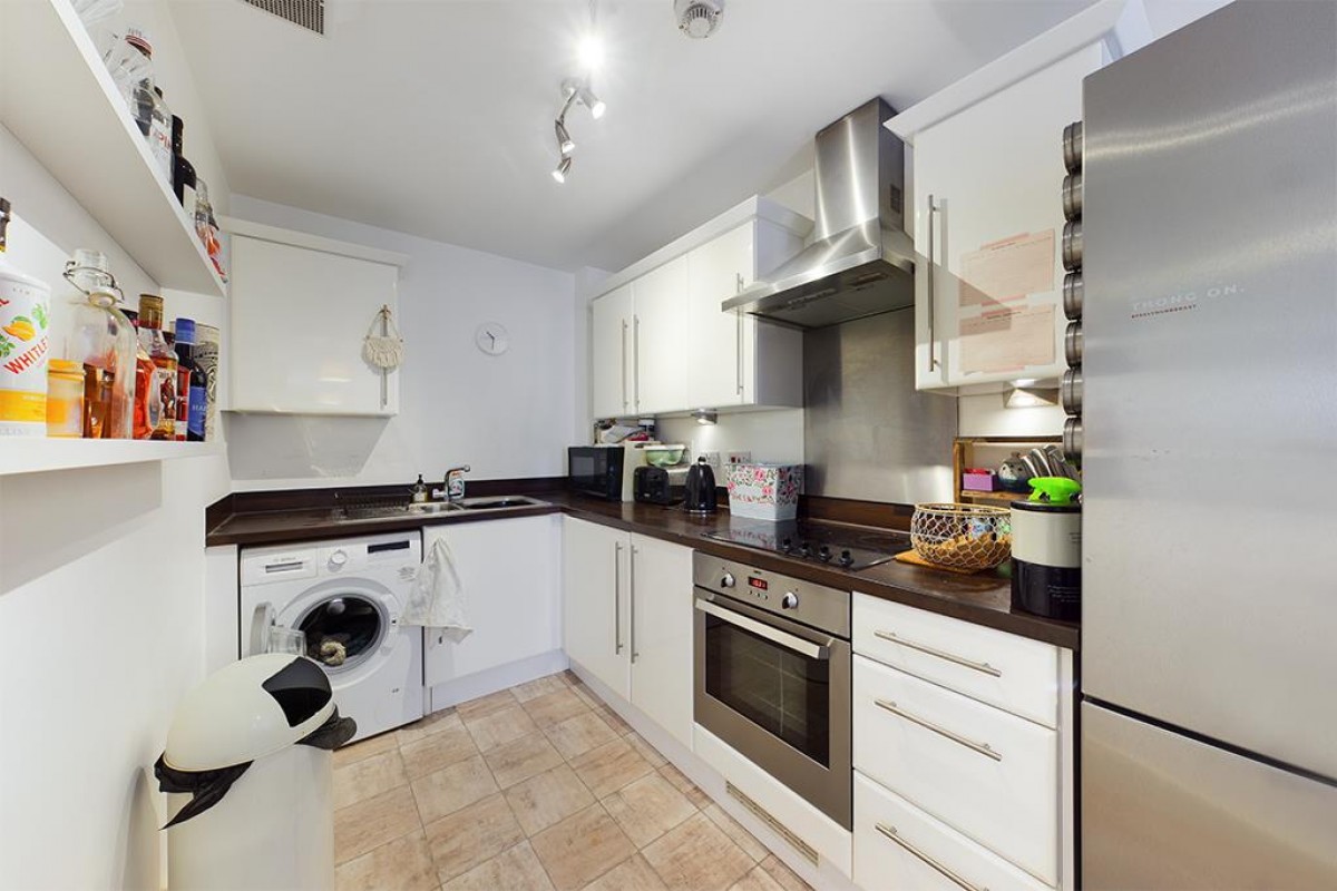 Castle Place 117 High Street SO14