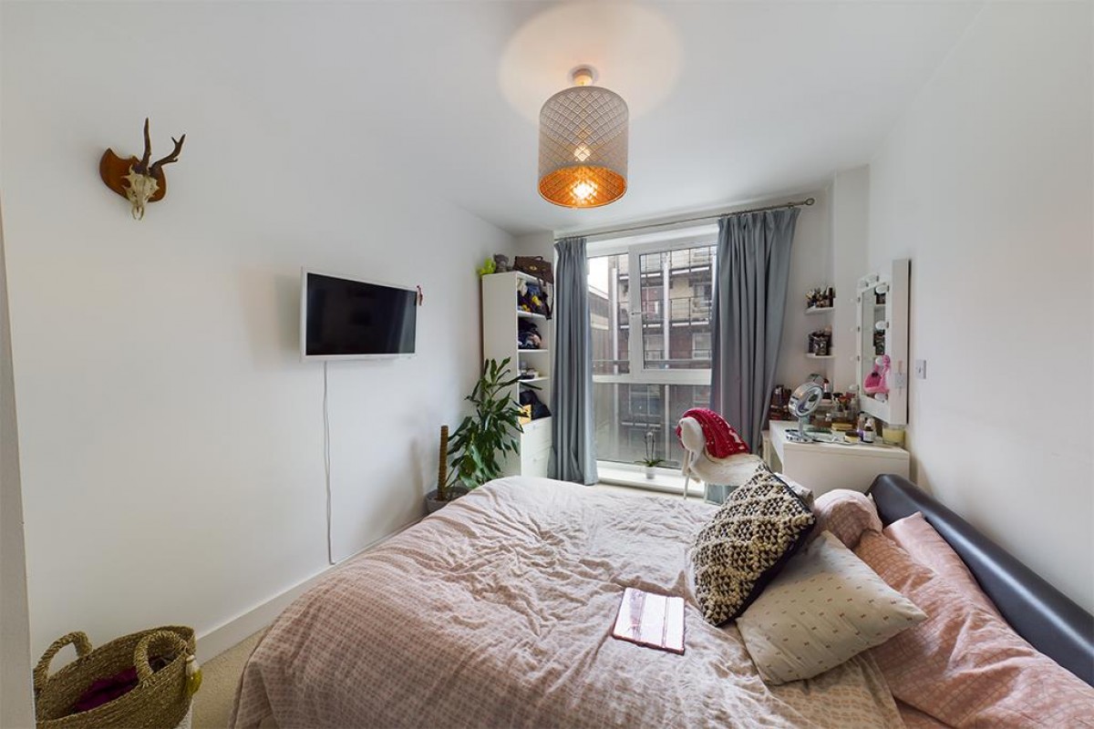 Castle Place 117 High Street SO14