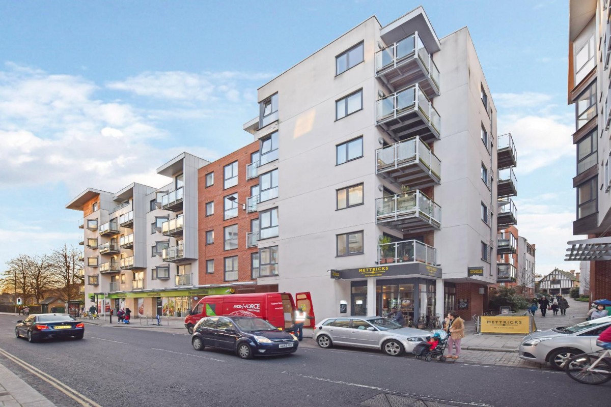 Castle Place 117 High Street SO14