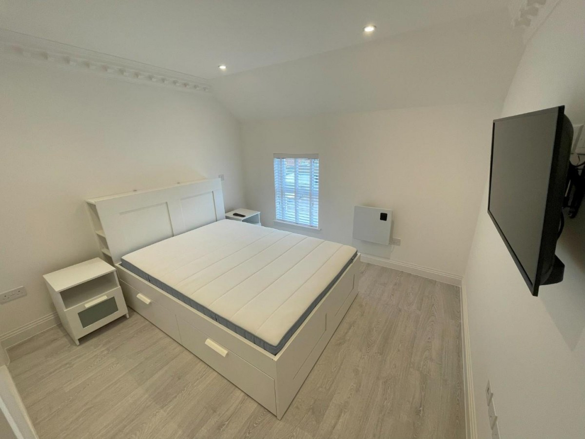 Bridge Street, Caversham, Reading