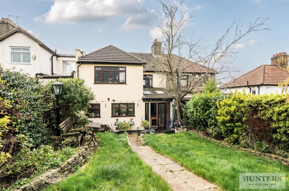 Okehampton Crescent, Welling