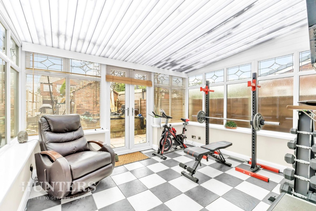 Merton Avenue, Oldham