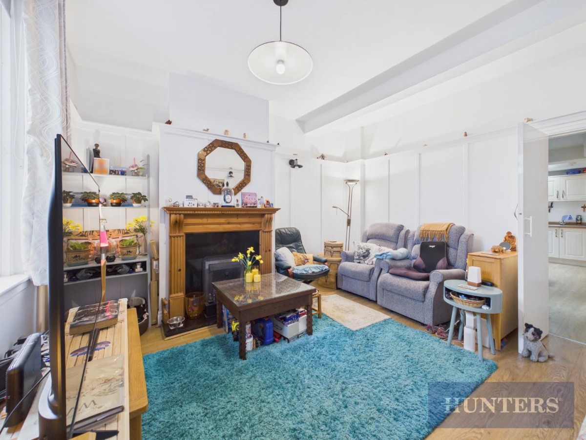 West Sandgate Terrace, Scarborough